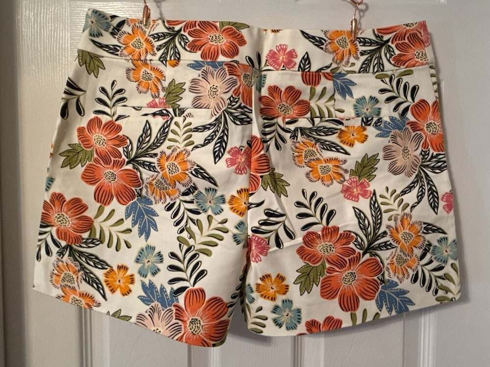 LOFT Riviera Floral Print Mid Rise Shorts Sz 10 4” Inseam Cotton Blend Chino NWT - Picture 9 of 15